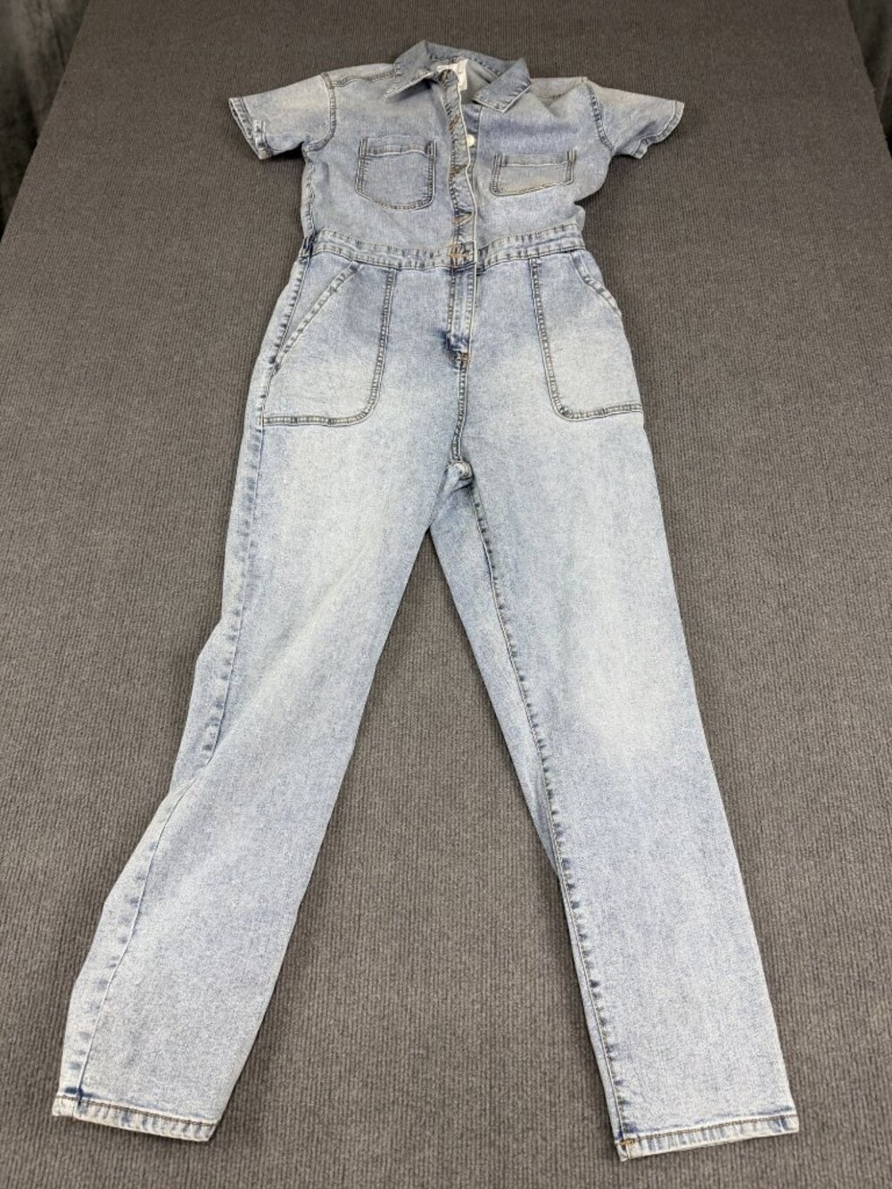 Celebrity Pink Womens S Light Wash Denim Jumpsuit Short Sleeves Pockets